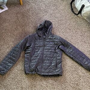 Patagonia Charcoal Light Down Jacket - Men’s M - excellent condition